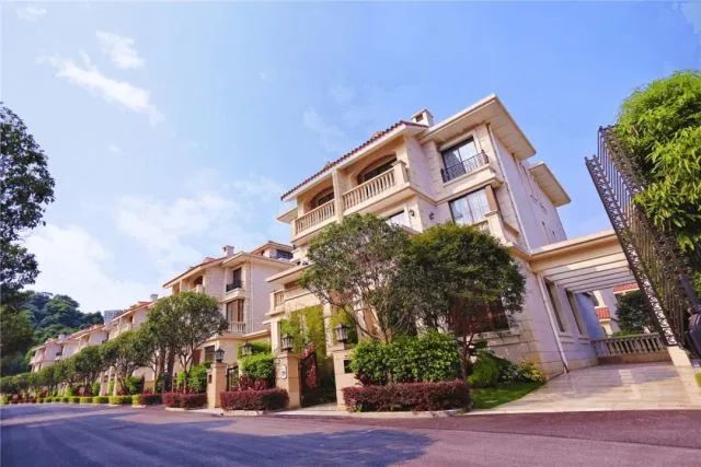 广州南沙在售豪宅，南沙湾御苑有洋房、有别墅！