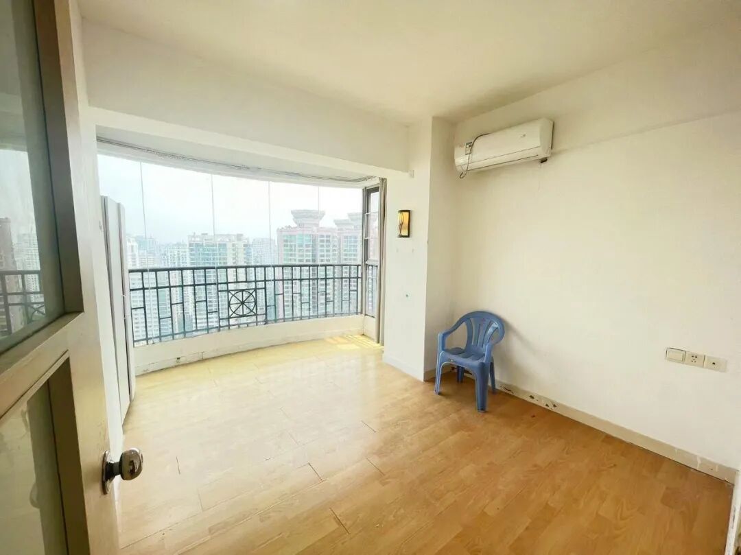 天河北二手房【聚龙阁】98平，总价580万！