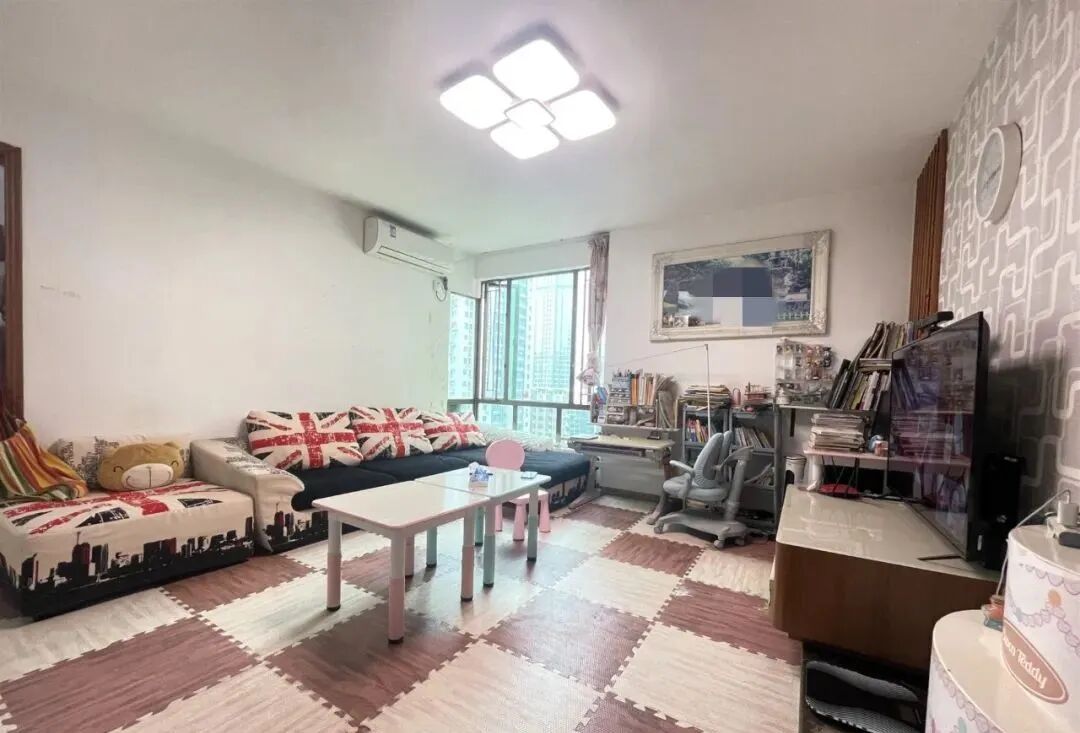 天河北二手房出售，耀星华庭，123平，1055万！