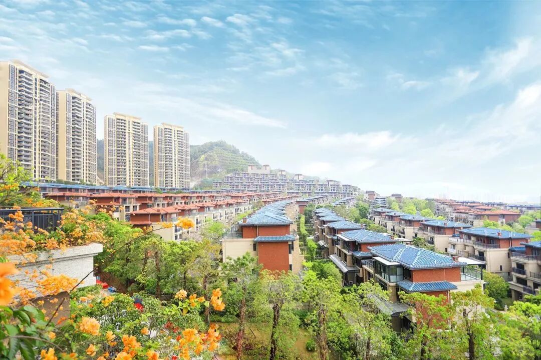 黄埔在售别墅，华标峰湖御境值不值得买?