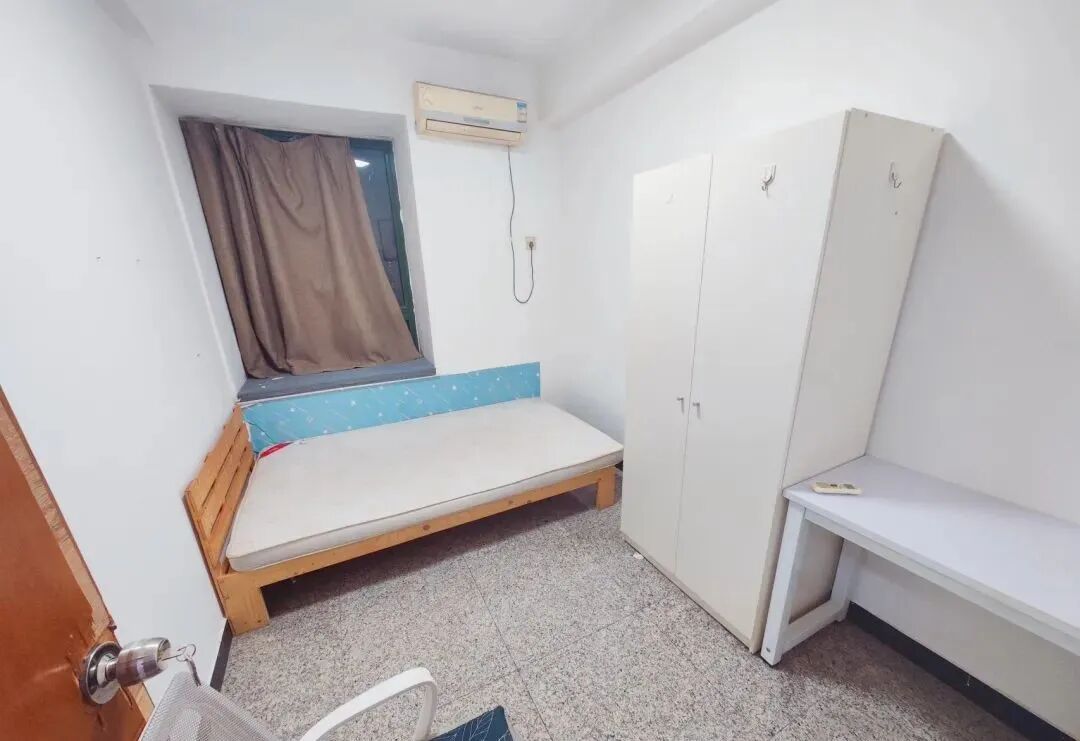 天河北二手房出售，金海花园，105平方，705万！