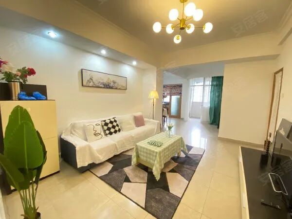 天河北总价700万 | 文苑花园，106平三房，南向、*户型、诚心出售！