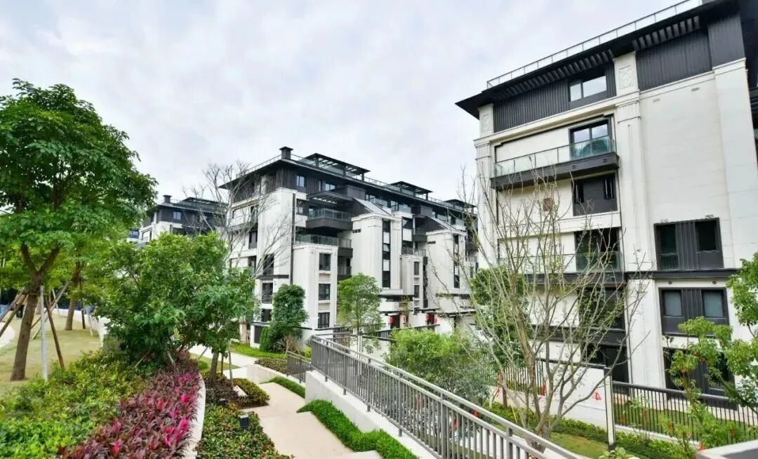 华远雲和墅：总价1390万就可以买白云山院墅？