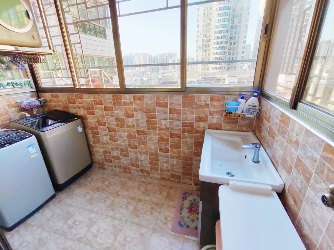 天河北总价638万 | 贤人阁，99平，大三房可改四房，诚心出售！