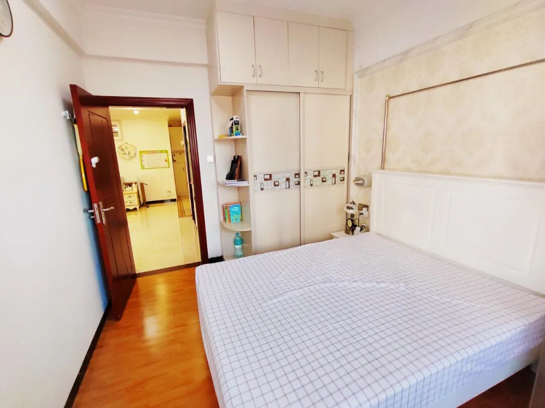 天河北总价638万 | 贤人阁，99平，大三房可改四房，诚心出售！