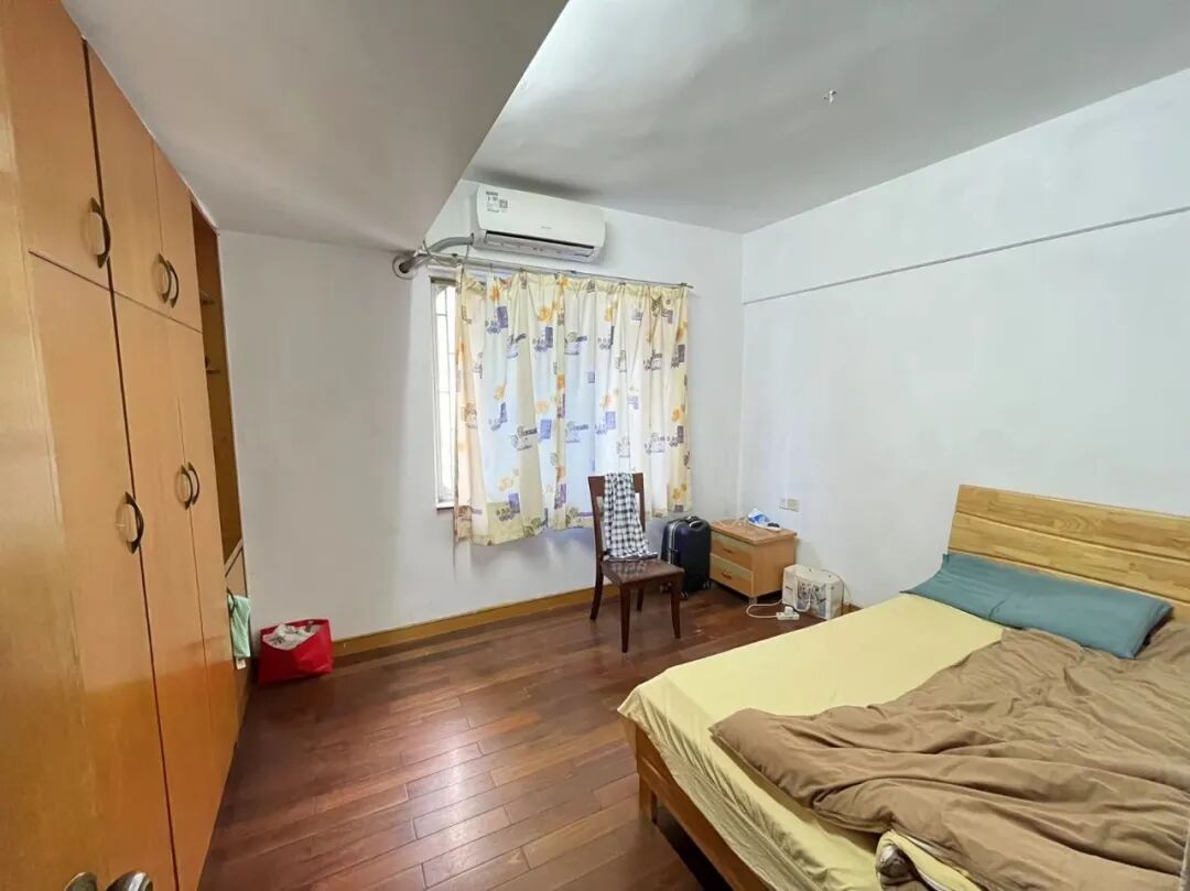 天河北总价830万三房| 金田花苑，126平三房，有学位无贷款