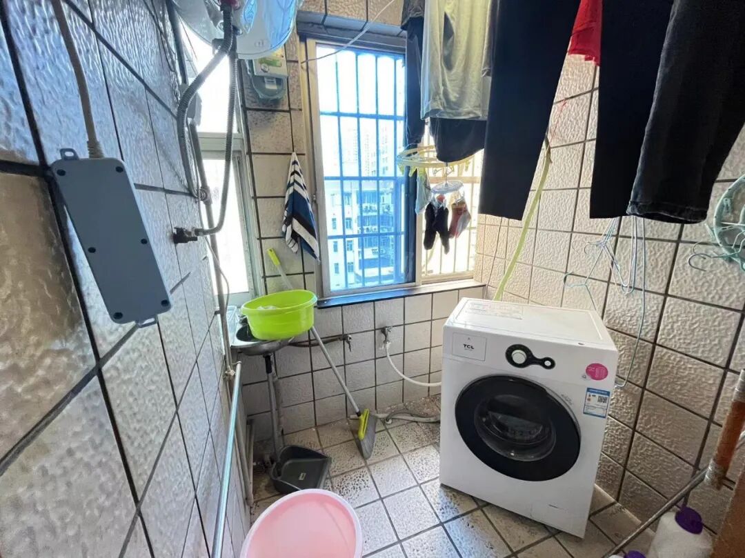 天河北总价830万三房| 金田花苑，126平三房，有学位无贷款