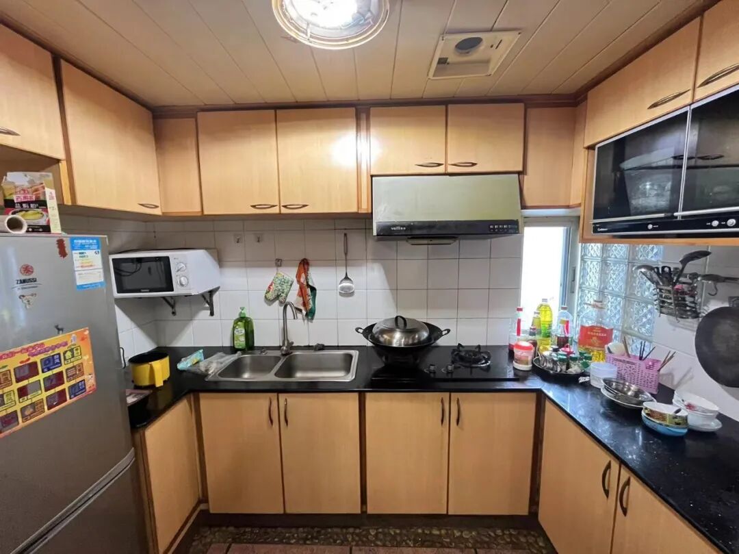 天河北总价830万三房| 金田花苑，126平三房，有学位无贷款