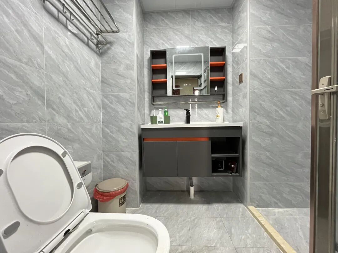 天河北二手房【芳草园】128平，总价1300万！