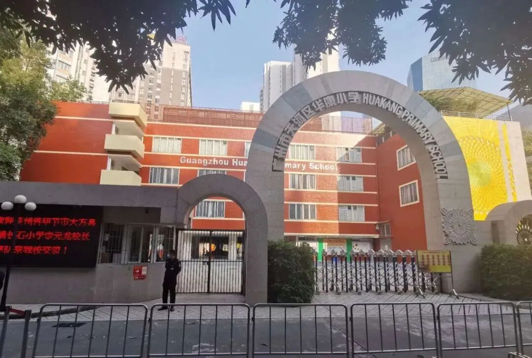 天河北二手房出售，天河新作出售南北对流户型！