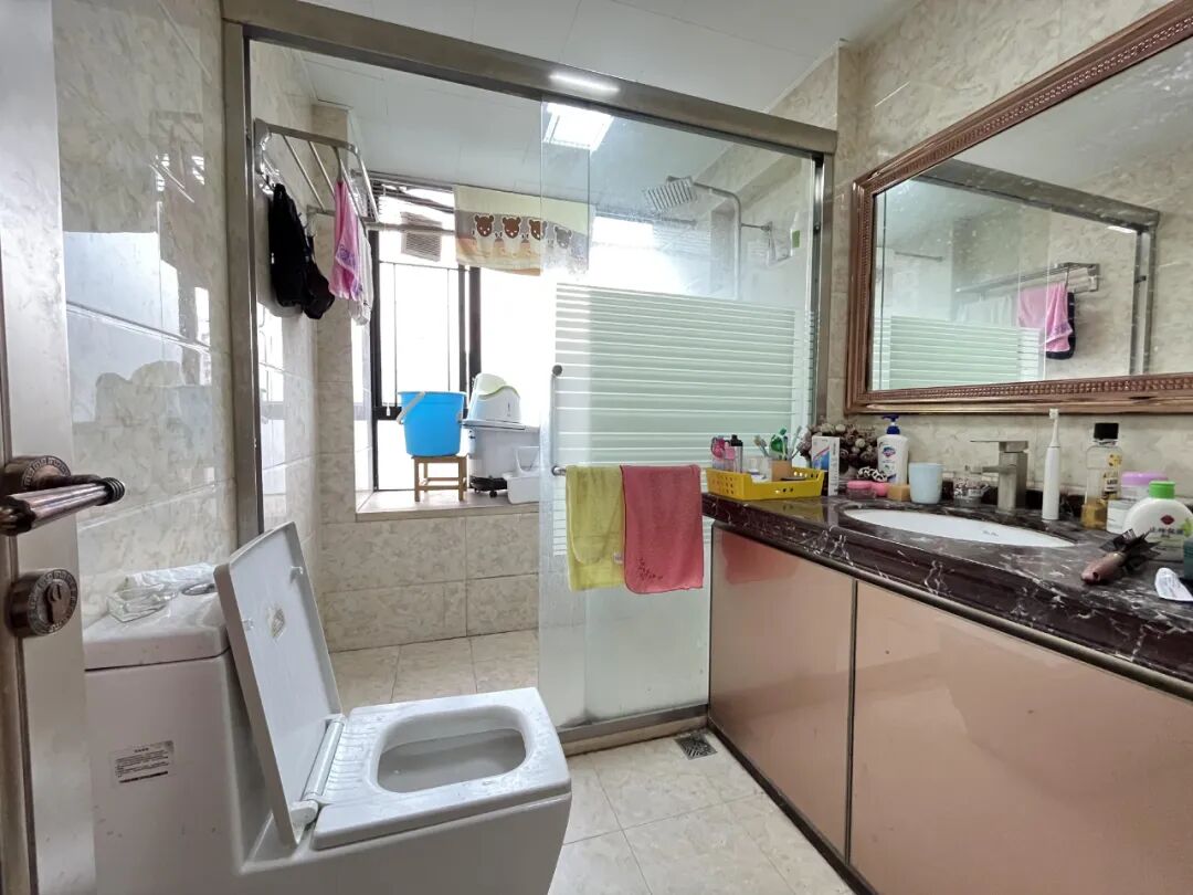 天河北二手房【芳草园】128平，总价1300万！