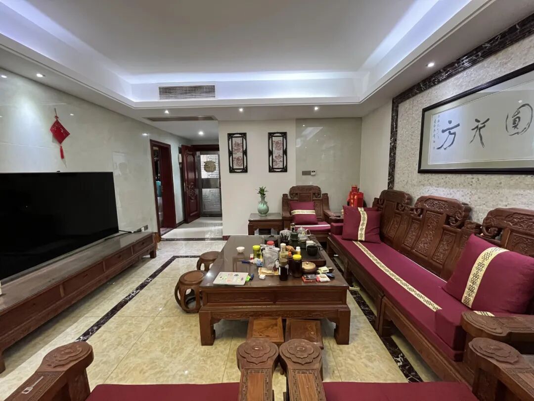 天河北二手房【芳草园】128平，总价1300万！