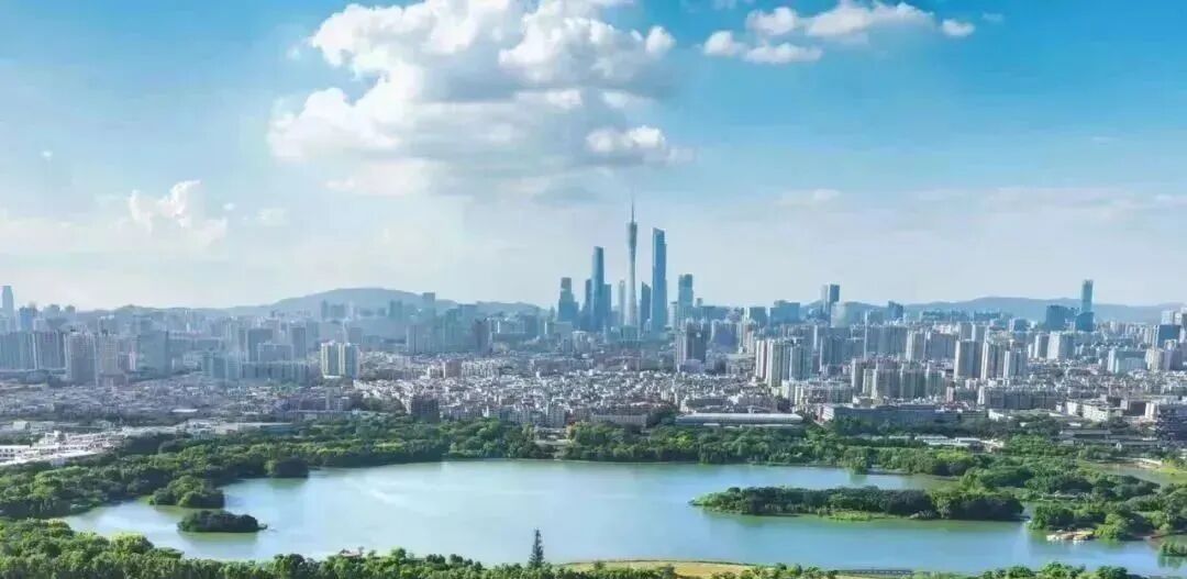 刚需价格能买豪宅！海珠保利湖光悦色，能买吗？