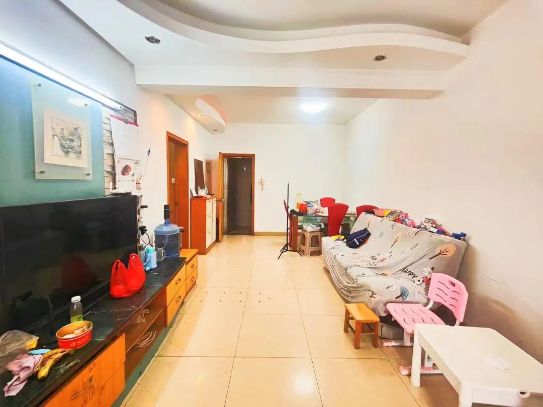 天河北二手房【润华大厦】84平，总价485万！