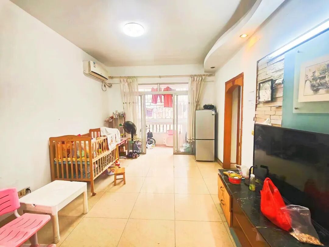 天河北二手房【润华大厦】84平，总价485万！