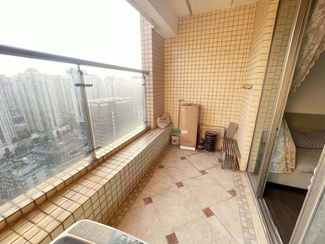 天河北总价800万 | 银汇华庭，97平，过五年*、产权清晰、无贷款！