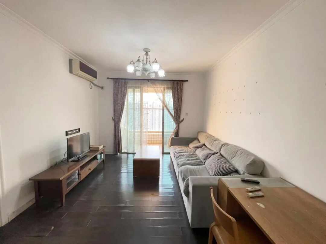 天河北总价800万 | 银汇华庭，97平，过五年*、产权清晰、无贷款！