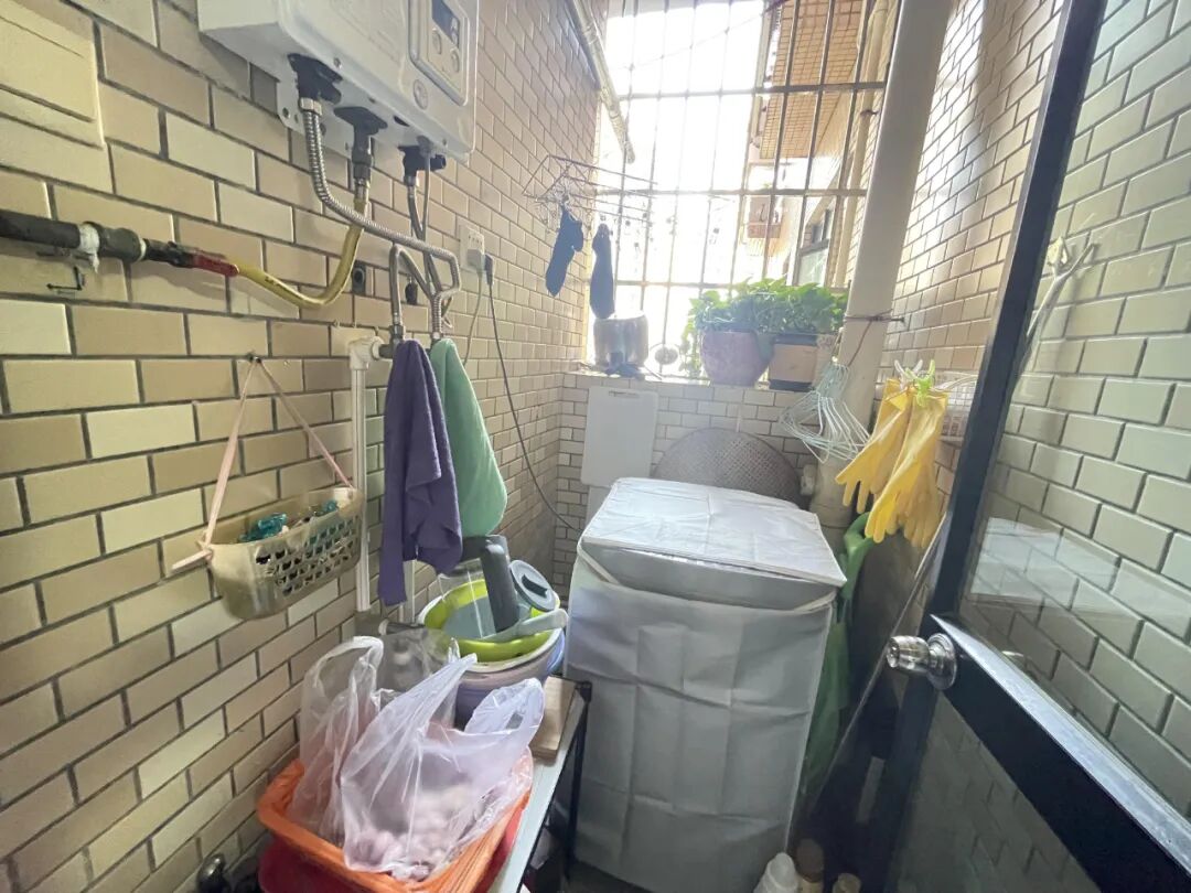 天河北总价1080万 | 芳草园，117平，南向、*户型、诚心出售！