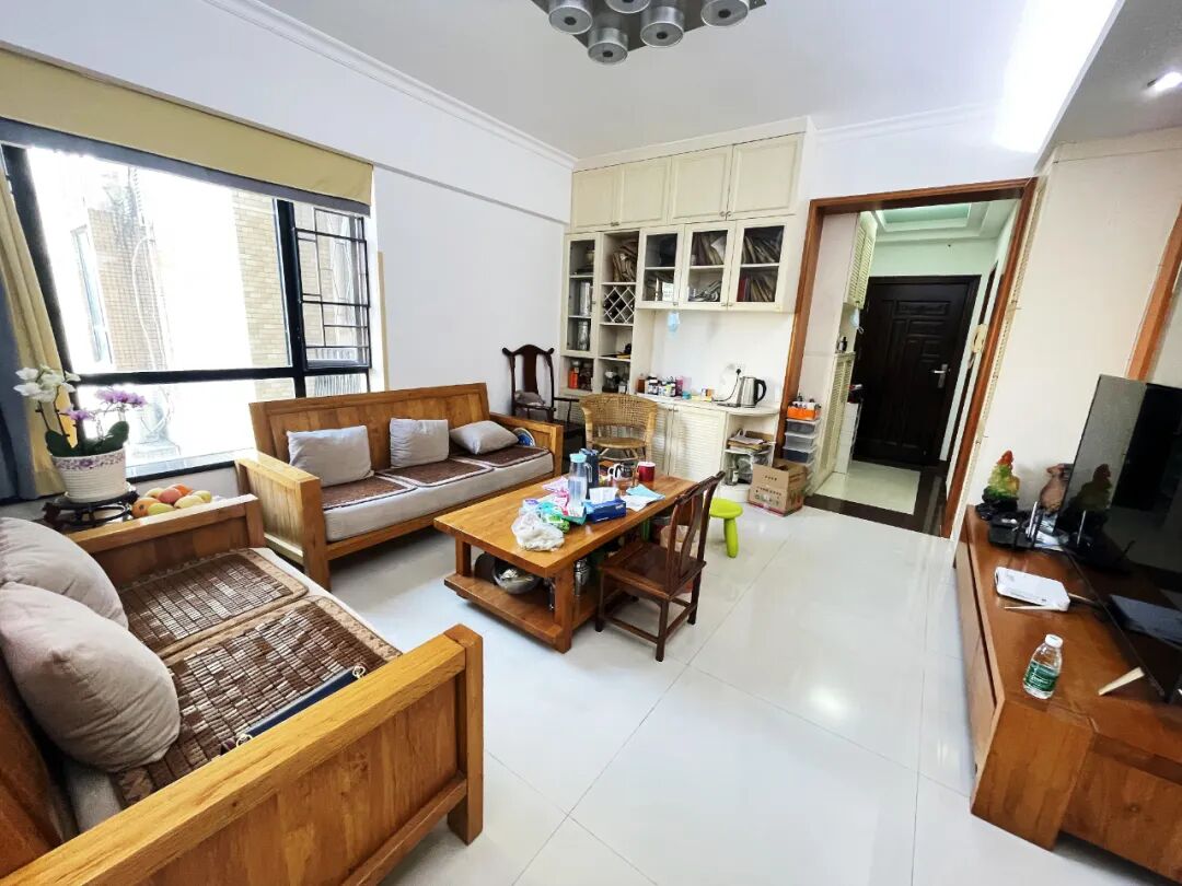 天河北总价1080万 | 芳草园，117平，南向、*户型、诚心出售！