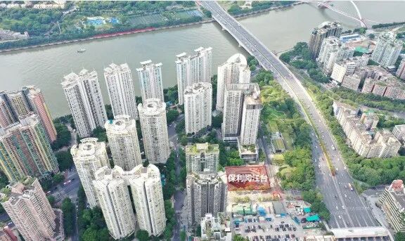 滨江东上新盘【保利阅江台】建面120~220m²天际江景大平层