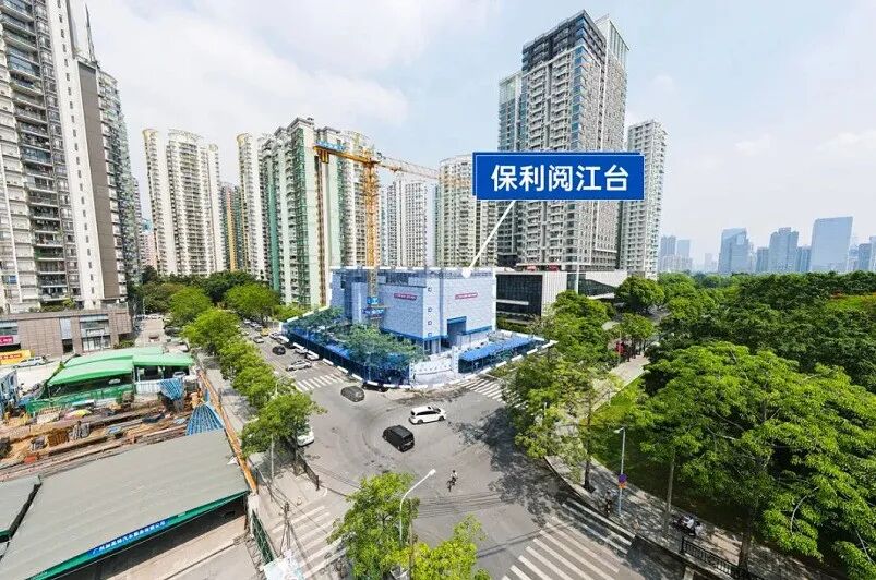 滨江东上新盘【保利阅江台】建面120~220m²天际江景大平层