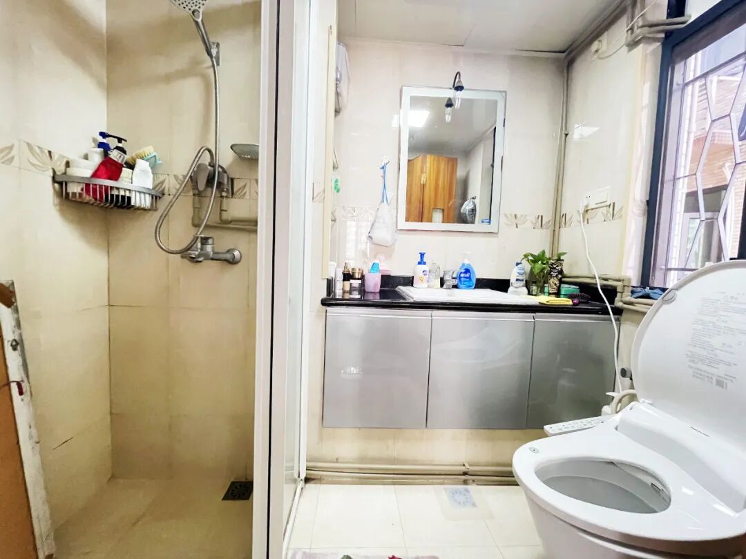 天河北总价1080万 | 芳草园，117平，南向、*户型、诚心出售！