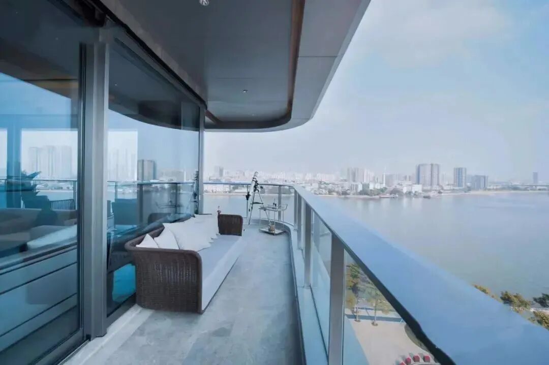 广州幸福湾270°江景，8-10万/平！