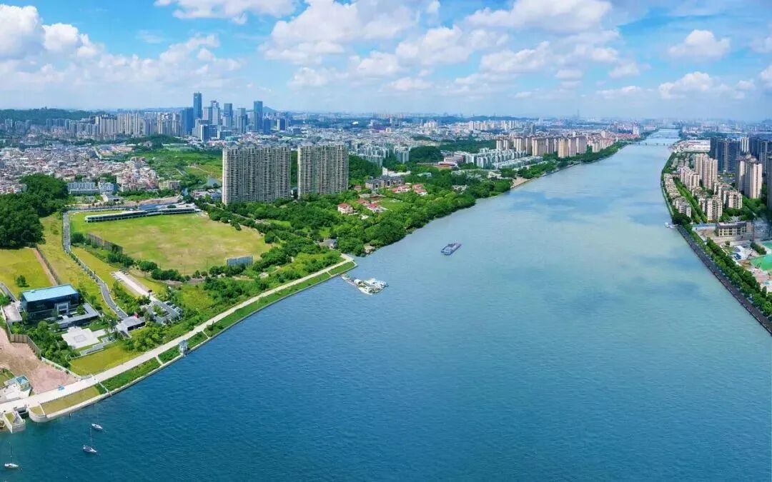 番禺万博板块，珠江铂世湾值得购买！