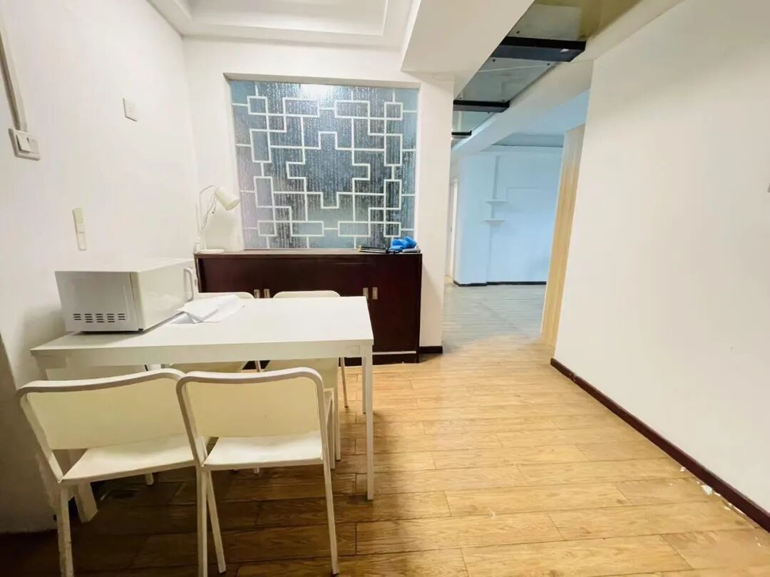 天河北总价650万 | 金海花园 ，74平，精装大三房、花园小区、业主急售！