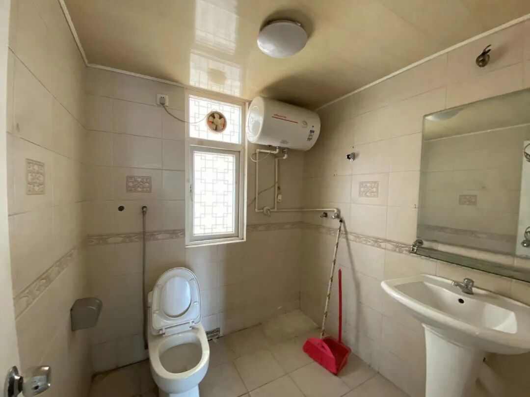 天河北总价750万 | 东方之珠花园，100平，南向大三房、无抵押、诚心出售！