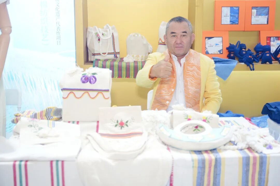 非遗传承人2.jpg