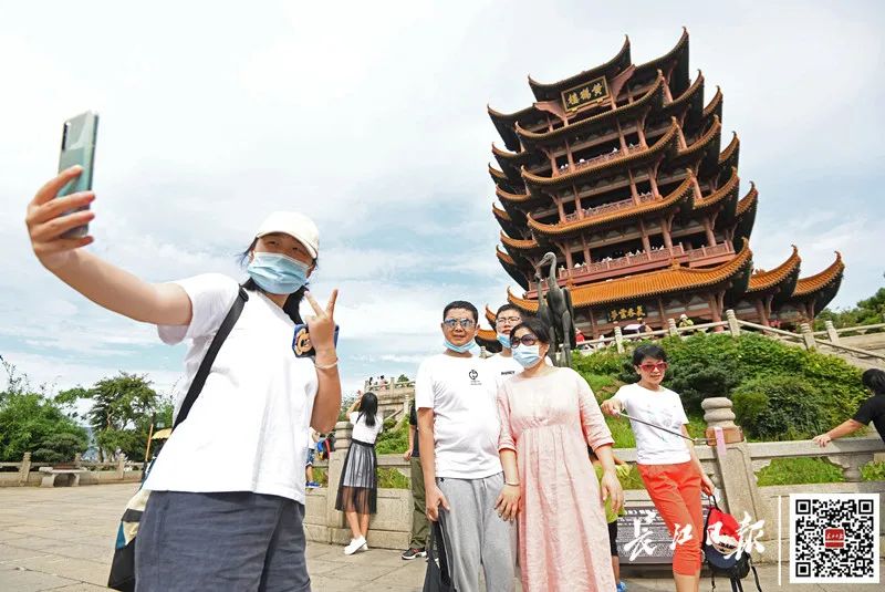 讓出軍運會專用道，錯峰出遊禮讓外地遊客，武漢最美的風景不斷延伸…… 旅遊 第3張