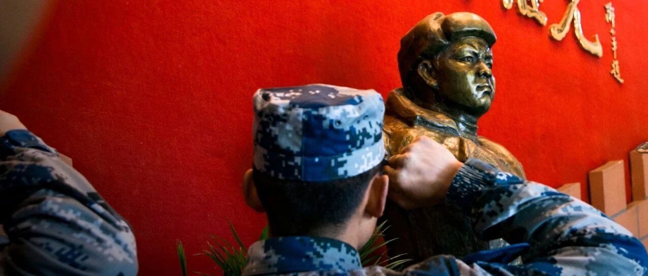 那位惊天一跃堵枪眼的青年，已经离开我们68年了！