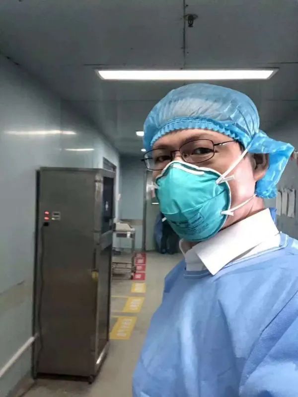 拿著「放大鏡」找漏洞！這位傳染病專家，跑遍武漢新冠病人收治醫院 健康 第5張
