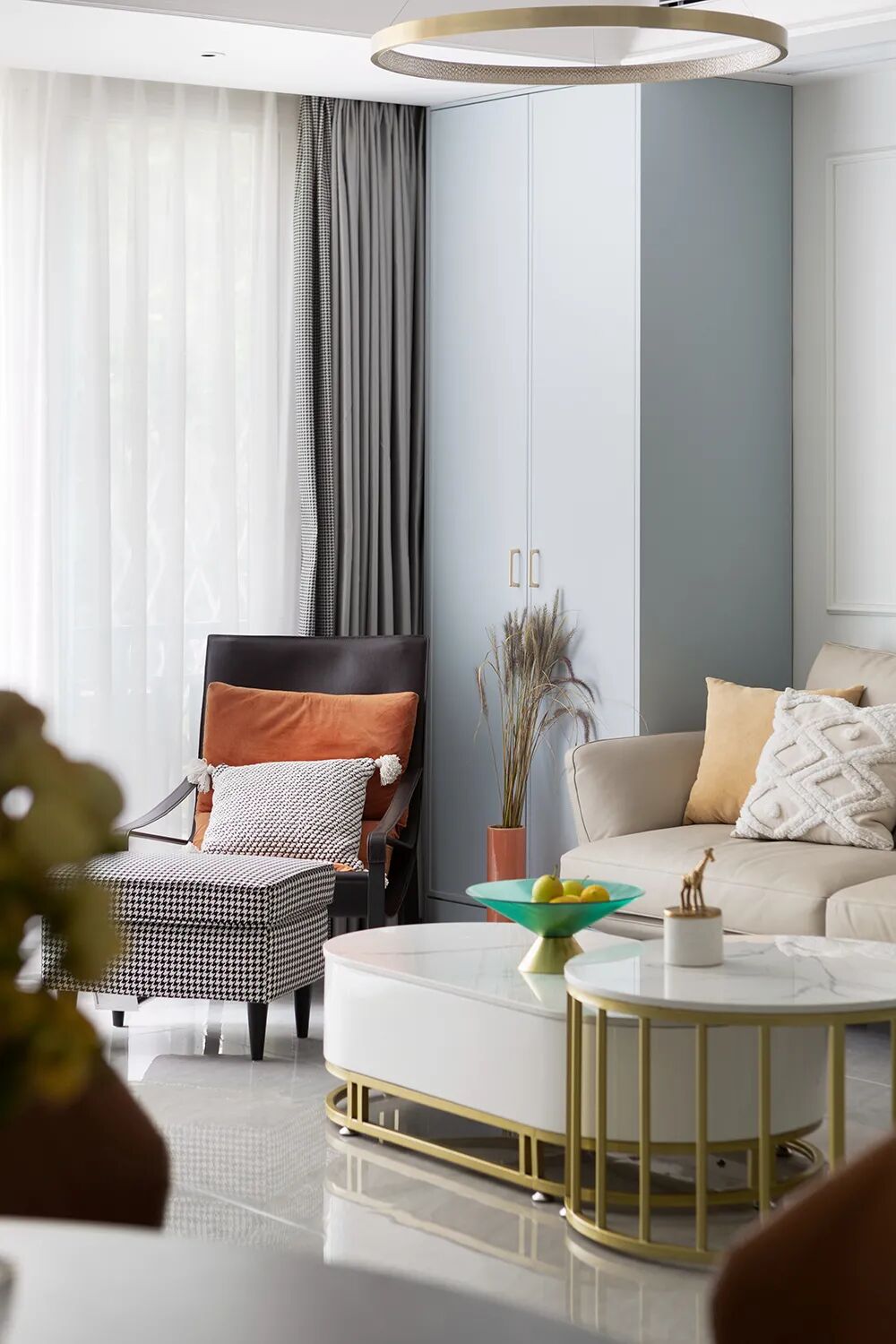 马卡龙色系的一楼住宅,简约清新不失活力的浪漫优雅美家!_影视聚合站