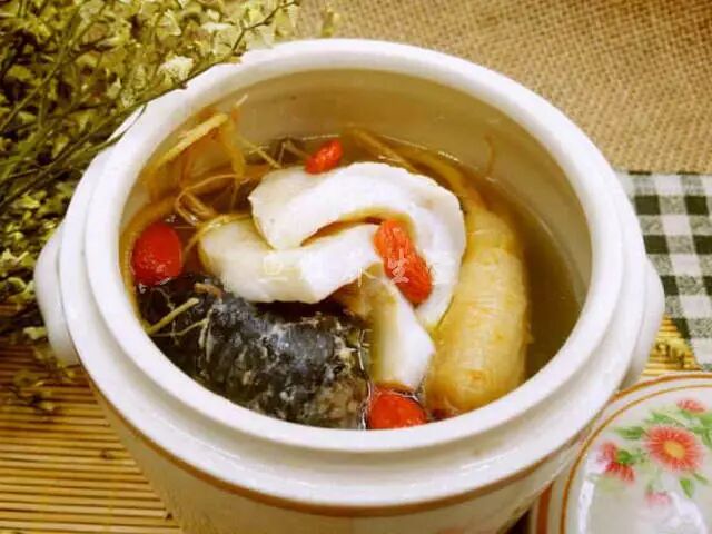 女人这样吃鱼胶，胜过10副药，还能美白抗衰老！