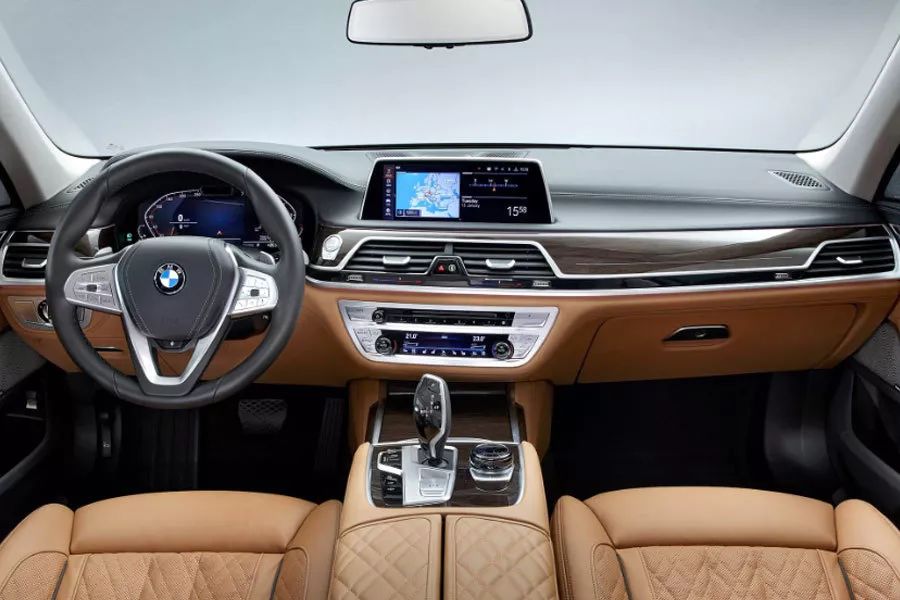 D級豪車標桿之爭，新款BMW7系、賓士S級和奧迪A8誰更強？ 汽車 第18張