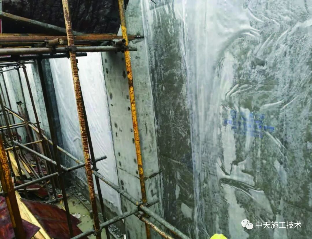 【新材料】新型混凝土结构节水保湿养护膜