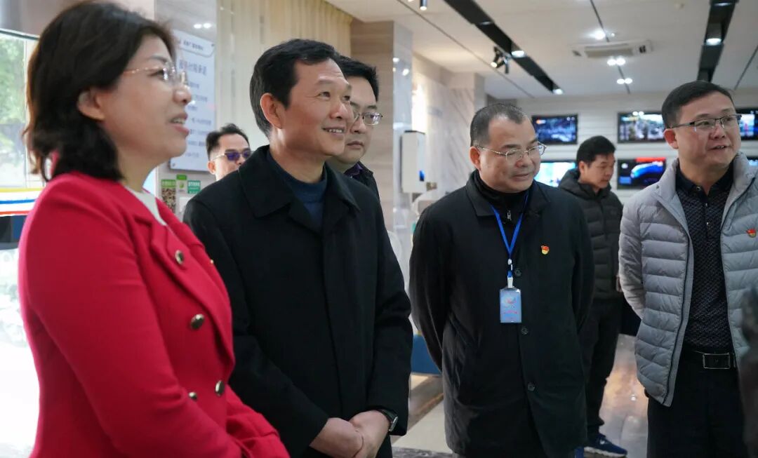 余国平宣传思想文化工作要有声有色反映群众生活传播正能量讲好清新