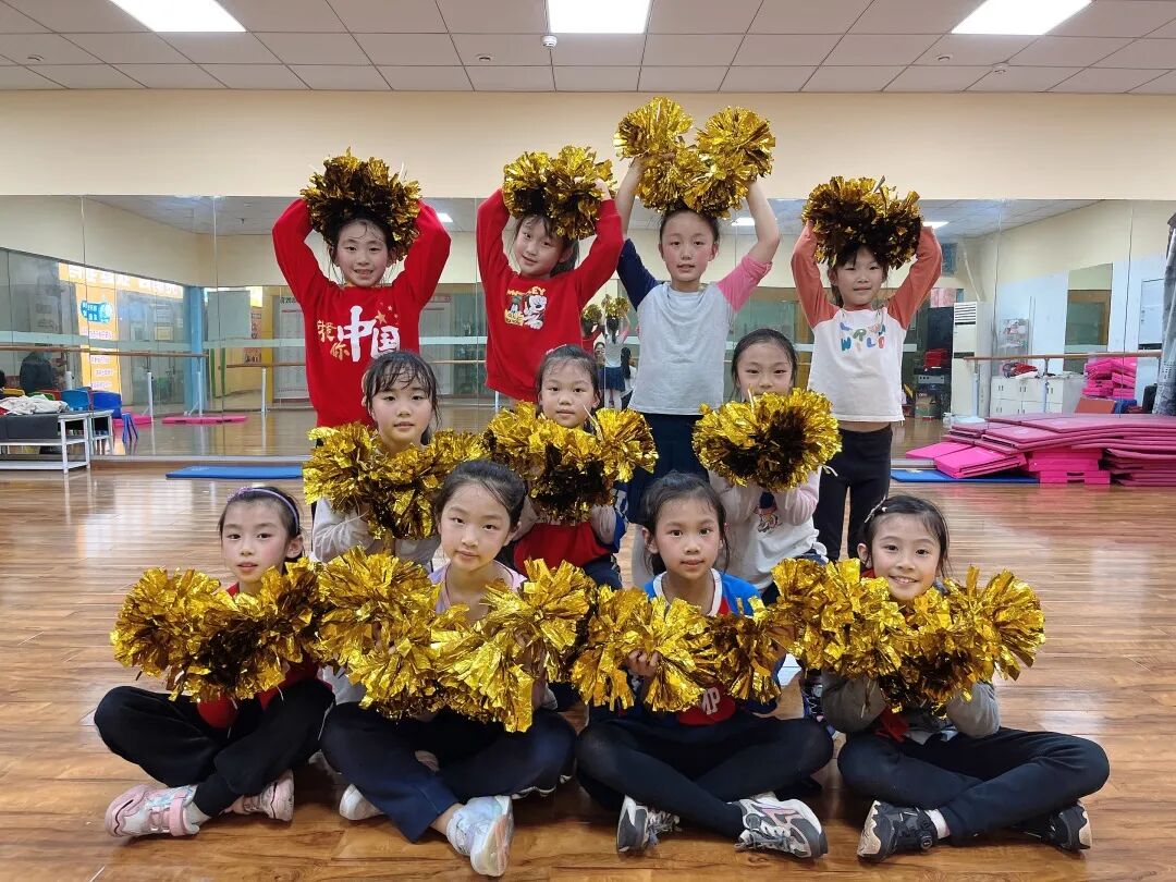 逐梦赛场砺斗志   星源之光照未来(逐梦之星出场bgm是啥)