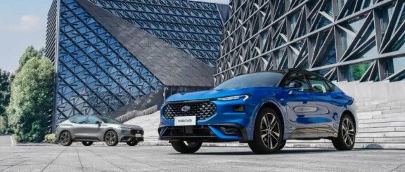 这款油车凭什么征服年轻人？福特EVOS，是爆款该有的样子