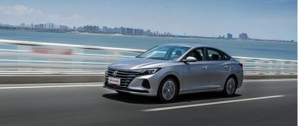 不愧是品质家轿进化者，一道底盘封装工艺助2021款逸动PLUS风阻、油耗双降低