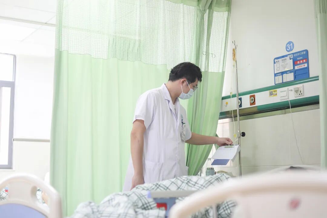 医师节专辑 | 医生的30+，微光初展，未来可期