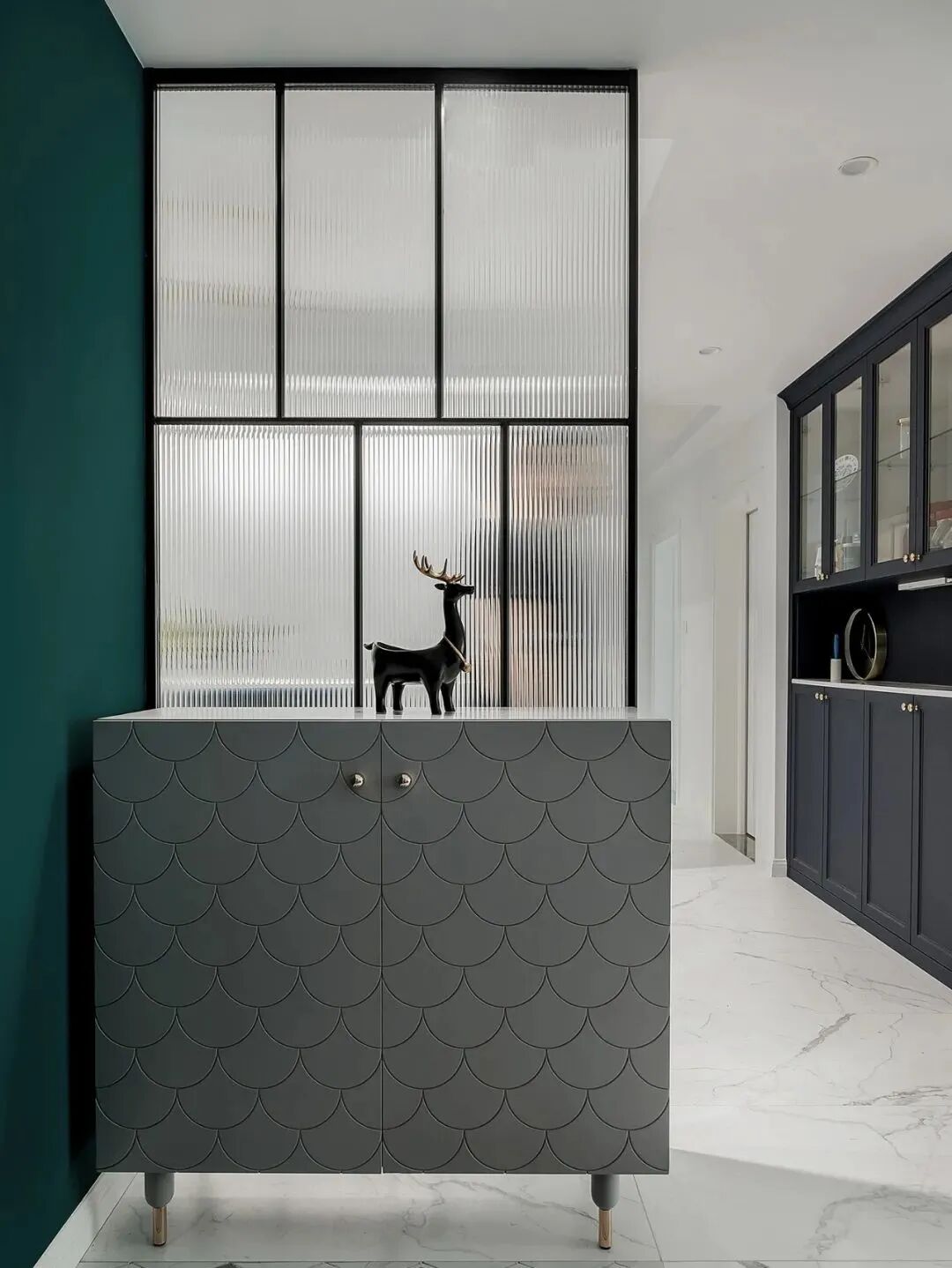 120平墨绿点金小轻奢，简美混搭三居室