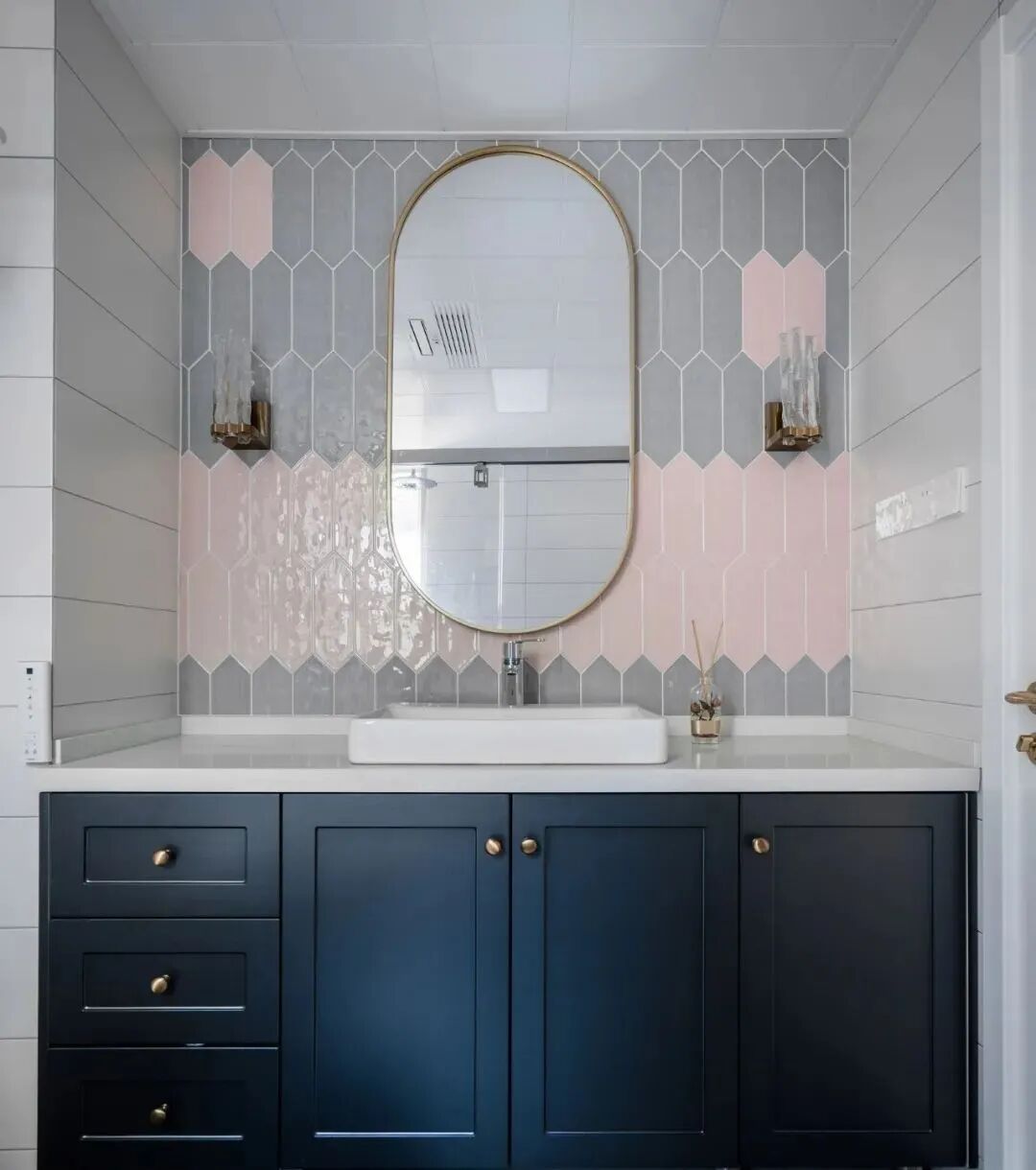 120平墨绿点金小轻奢，简美混搭三居室