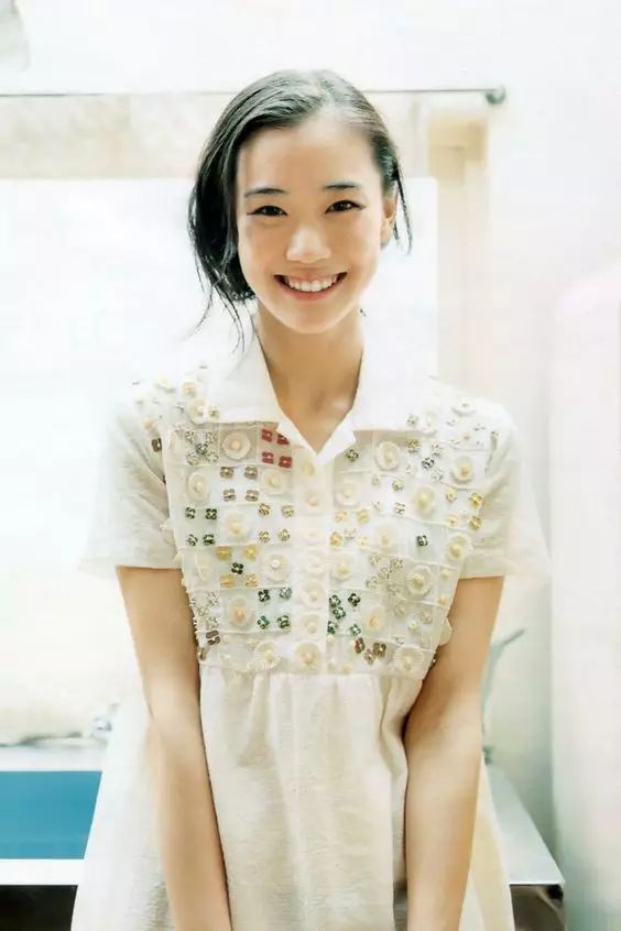 請珍惜身邊愛笑的女人