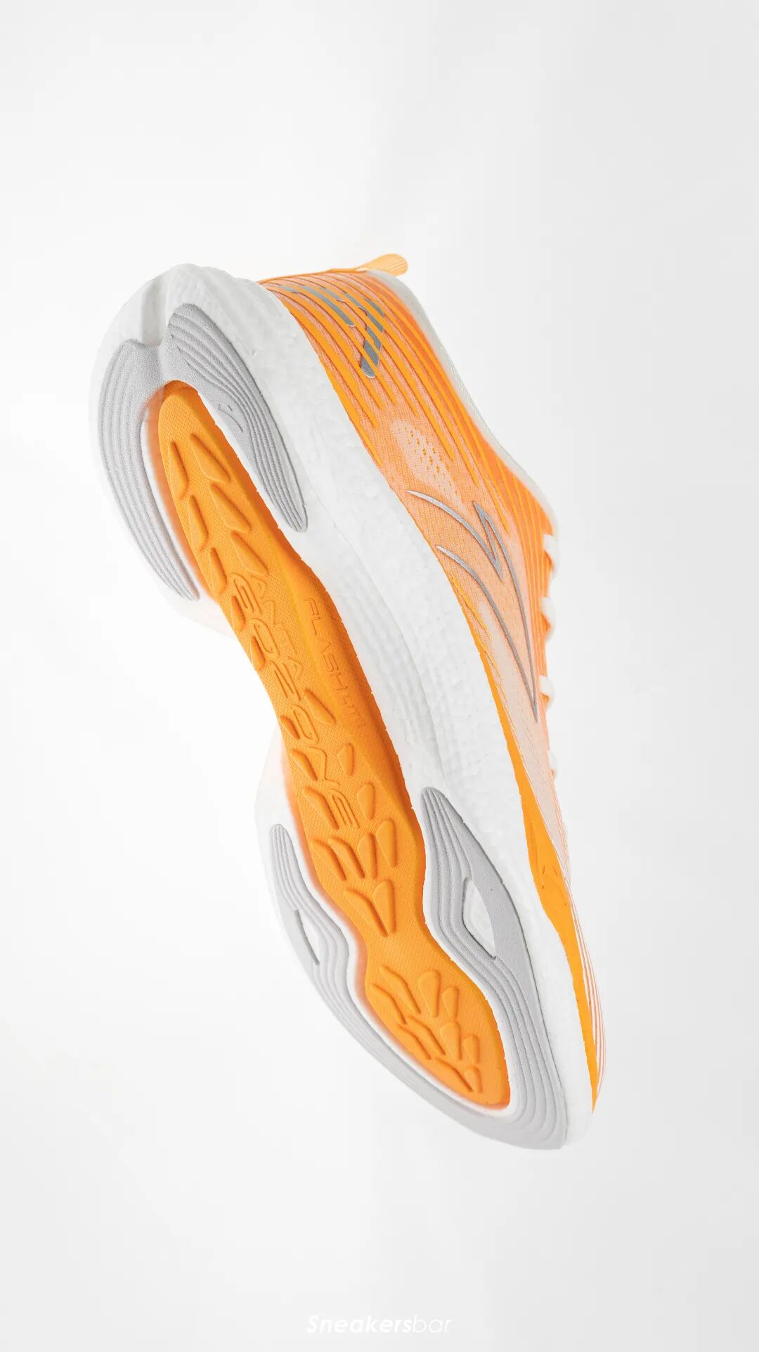 安踏氢跑3.0_安踏氢跑3.0适合跑步吗_安踏氢跑3.0配色