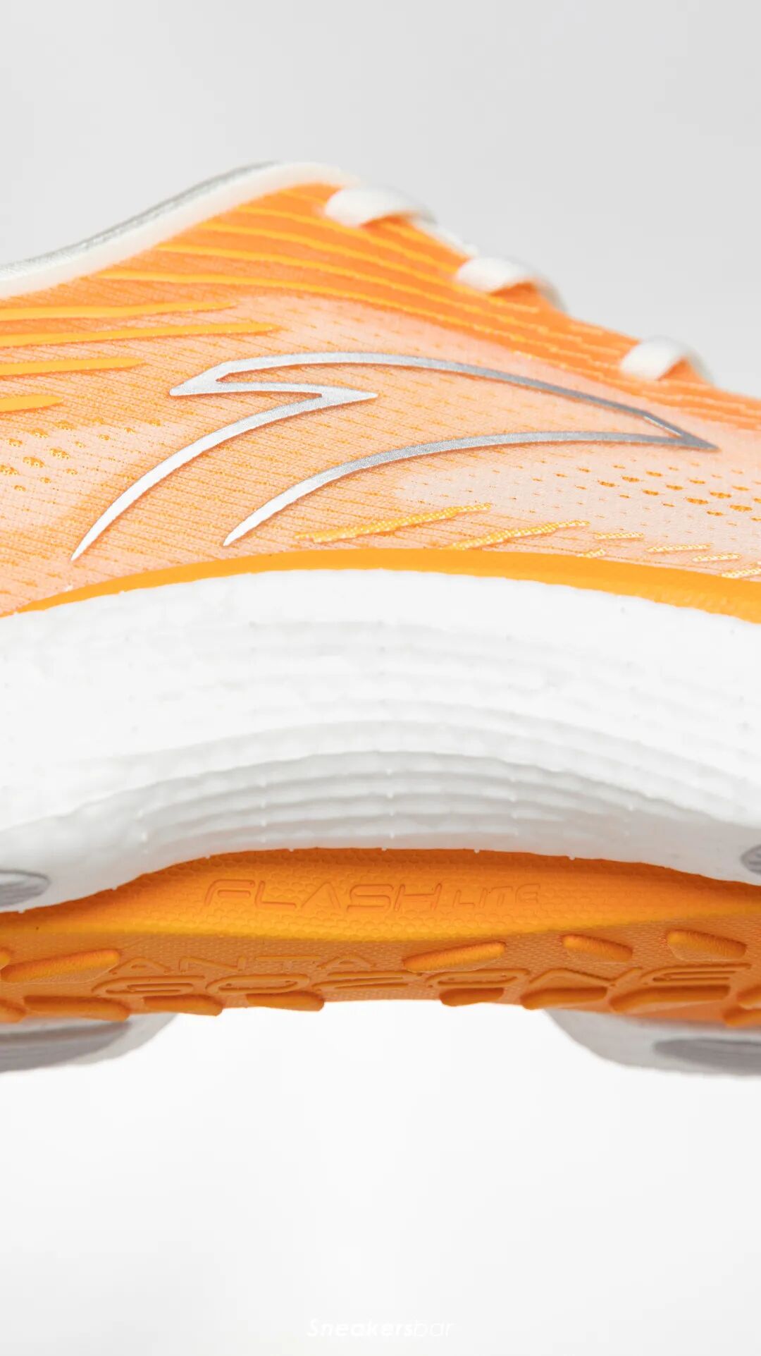 安踏氢跑3.0适合跑步吗_安踏氢跑3.0配色_安踏氢跑3.0