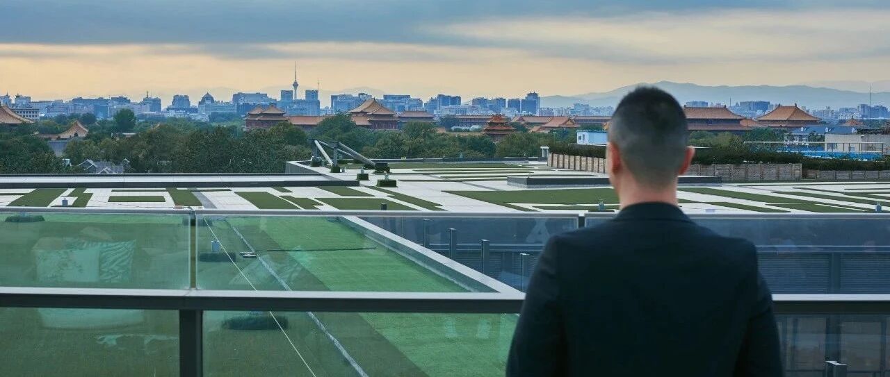 这个秋天，我与故宫的距离近密如斯