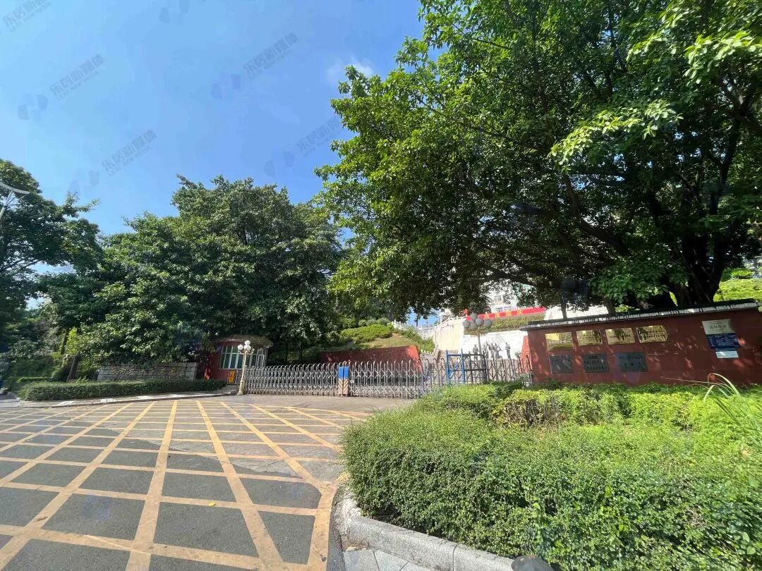 怪谁？位处天河双地铁交汇，这里均价才4万……